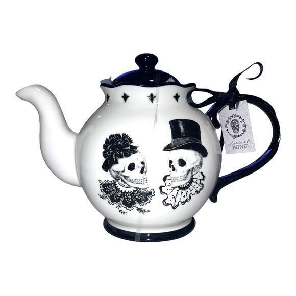 Potters Studio Victorian Skull Couple Teapot Halloween Gothic Mortar Bone 2 Side - Picture 2 of 8